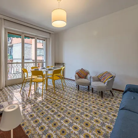 דירה L'acciughina Il Tuo Rifugio Con Piscina קמוגלי